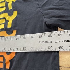 OAKLEY T Shirt Men M Black Orange Yellow Spellout Grunge Custom Sports Tee 38″