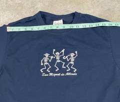 Yacht Club San Miguel de San Allende Skeleton Playing Instruments T-Shirt Medium