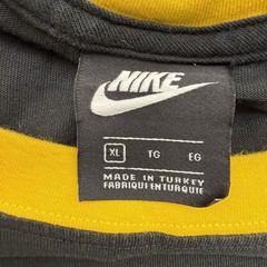 Nike T-Shirt Mens XL Black Yellow Futura Logo Embroidered Geometric Sportswear