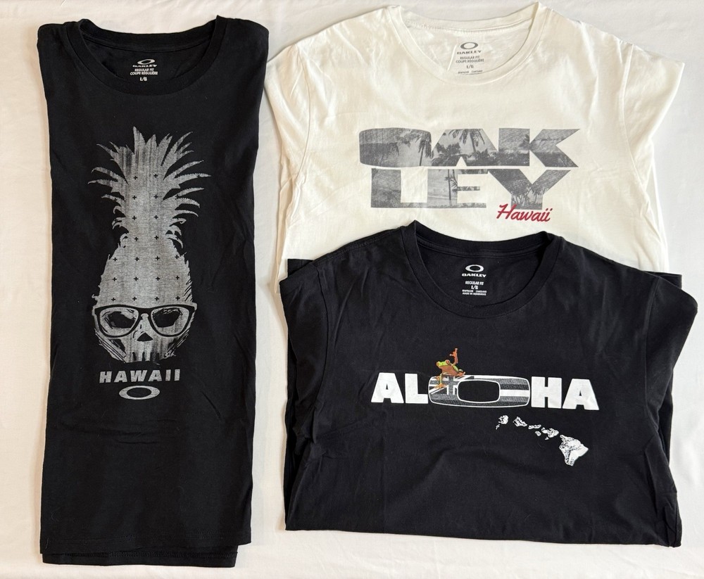 3 pack, Oakley, Hawaii T-shirts, Size Large