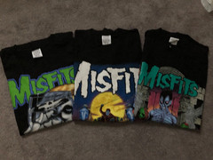 Misfits T-Shirt Lot of 4 Xtra-Large Have Dry Rot