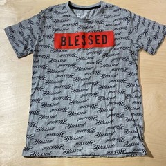 Eighty Eight Brand Gray and Red Men’s T-Shirt Size Medium (IQ)