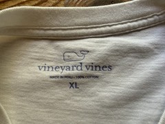 Vineyard Vines Men’s XL White 100% Cotton L/S Whale Graphic Crew Neck Pocket Tee