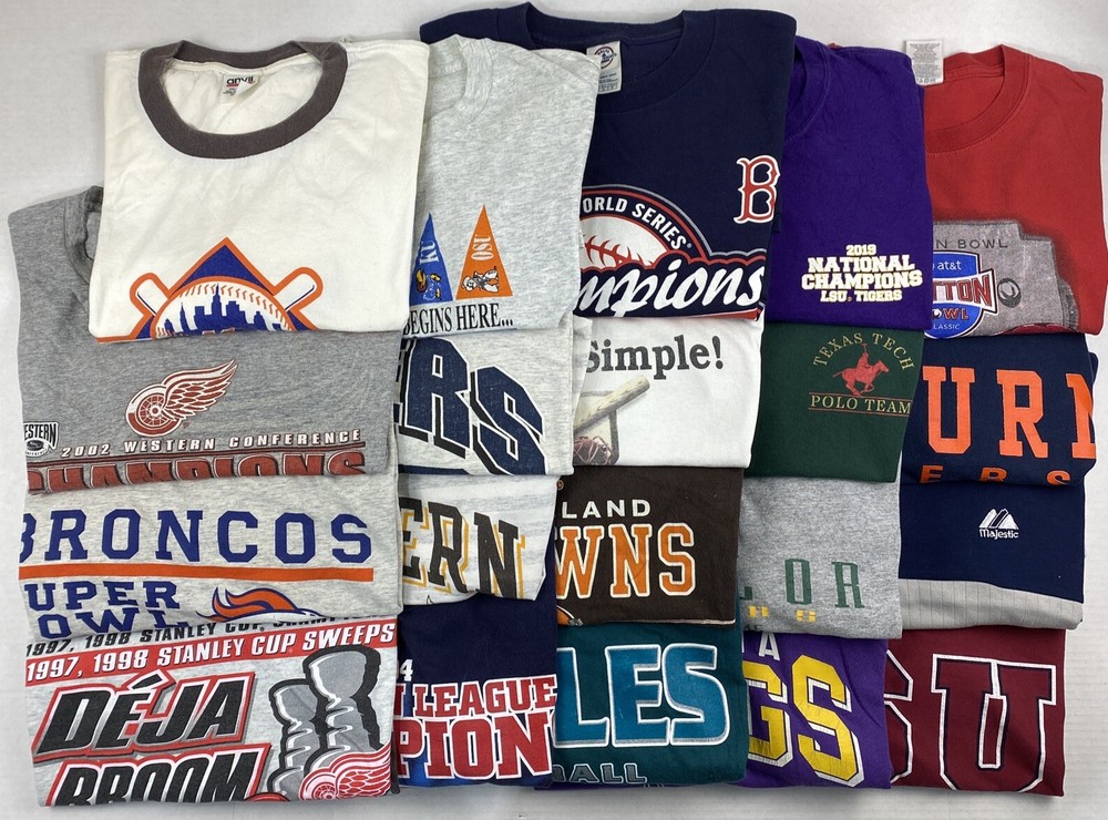 Wholesale Lot of 20 Men’s Sports Tee Shirts (Size Breakdown in Desc)