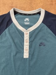 Nike SB Men’s Large Henley T Shirt Teal Blue Raglan 3 Button Skate Dri- Fit Logo