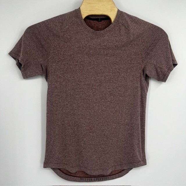 Lululemon Men’s Medium Metal Vent Tech 2.0 Short Sleeve Burgundy Heather T-Shirt