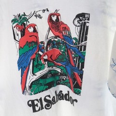Vintage El Salvador Parrot Graphic Tee T-Shirt 100% Cotton Single Stitch XL