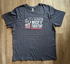 Cane Rosso Makes the Pizza Nice & Tasty T-shirt XL