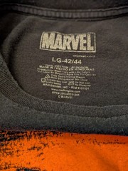 Retro Men’s Large Mad Engine/Marvel Captain America Vs Wolverine SS T-shirt