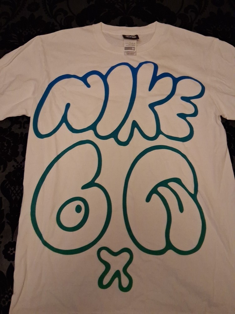 Nike 6.0 White T Shirt Size Medium Vintage Green Blue Print