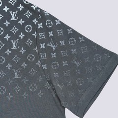 LOUIS VUITTON Classic Gradient Monogram Motif T-Shirt Gray Mens Tee Size L