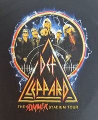Def Leppard Tour Shirt XL Black 2024 Summer Stadium Concert Band Graphic Tee