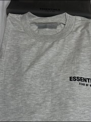 FEAR OF GOD Essentials Tee XL Light Oatmeal T-Shirts Authentic Cotton NEW