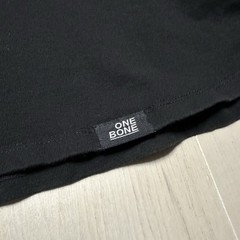One Bone Men’s T-shirt Size 1 XL Black Short Sleeve Classic Casual V Neck