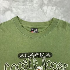 Hanes Beefy-T Alaska Goosed Moose Saloon Graphic T-Shirt Mens Large Olive Green