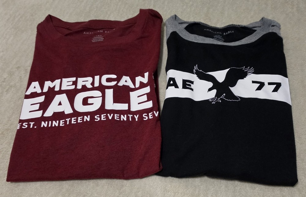 Mens American Eagle Lot Of 2 T-Shirts Size L