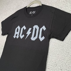 AC/DC Black Concert Band Rock 100% Cotton T Shirt Mens Size Small