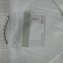 Patagonia Shirt Mens Small White Short Sleeve Crewneck Athletic Tee Top