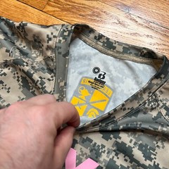 Georgetown University Army ROTC T Shirt Size M “Hoya” Breast Cancer Awareness