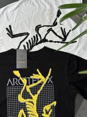 Arc’teryx Phase SL Men’s T-Shirt Size XS, S, M, L, XL Black & White Gorpcore Tee