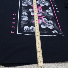 Tokyo Japan Graphic T Shirt 3XL Black Floral Streetwear see photo for flaw