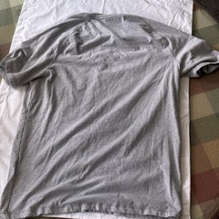 Carhartt Men’s S Gray Short Sleeve Crew Neck Relaxed Fit Pocket Logo T-Shirt