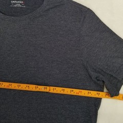 UNTUCKit Men’s Large Gray Heather T-Shirt Short Sleeve Crewneck Classic Casual