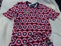 NWT Adidas slim fit T, mens S, M, L, XL, 3XL $70, Marvel, Captain America, stars