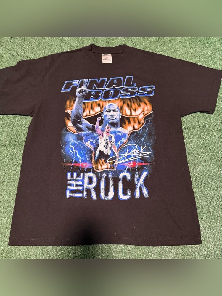IYKYK Final Boss The Rock Wrestling WWE Tee Shirt Large