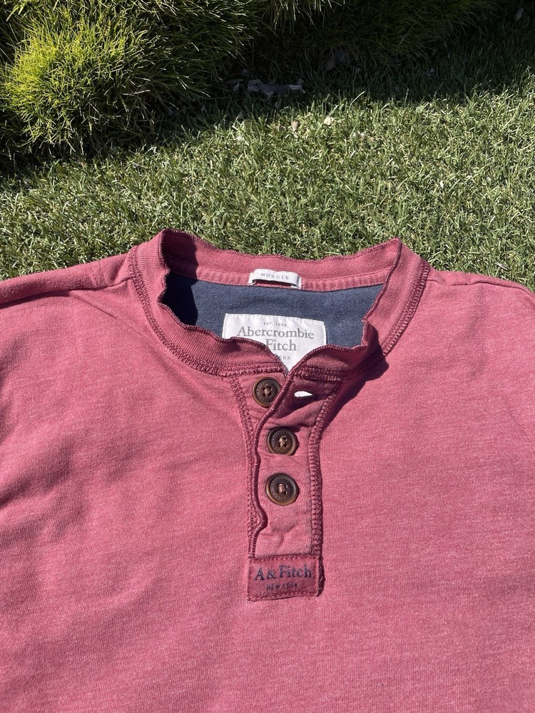 Abercrombie & Fitch Men’s Burgundy Cotton Knit Henley Long Sleeve T-Shirt M