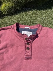 Abercrombie & Fitch Men’s Burgundy Cotton Knit Henley Long Sleeve T-Shirt M