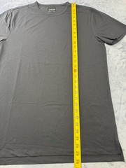 CUTS Clothing Split-Hem Crewneck T-Shirt Mens Large Black Pyca Pro NWOT