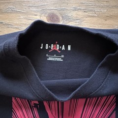 Nike Air Jordan MJ Dunk Graphic T-Shirt Mens Small Black Red FB7462-010 Comic