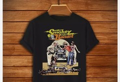 Smokey And The Bandit Burt Reynolds Sally Field Jackie Gleason Retro Shirt
