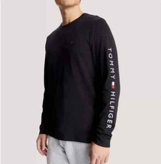 Tommy Hilfiger Men’s Black Flag Logo All Cotton Regular Fit Long Sleeve T-Shirt