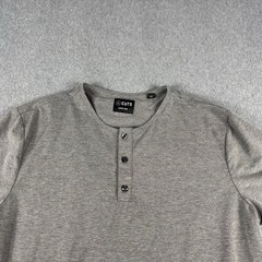 Cuts Curve Hem Henley Shirt Mens L Gray Short Sleeve Comfort Casual