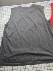 Tru/Fit Men’s Gray AND RED Training Sleeveless Shirt Size 2XL USED GREAT SHAPE