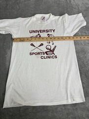 Vintage 80s University Sports Short Sleeve T Shirt Men’s Size Small White