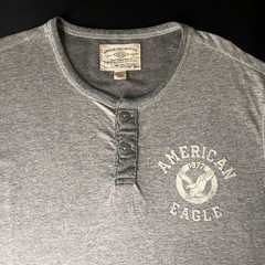 American Eagle Outfitters Vintage Shirt Henley Gray Men L Buttons Logo Soft Feel