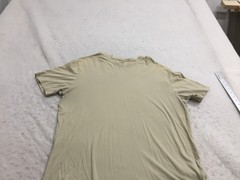 Dockers T Shirt Mens XL Beige Tan Short Sleeve Crew Neck