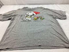 Peanuts Shirt Mens XL Gray Snoopy Woodstock Christmas Jingle Bells