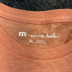 NWT Travis Mathew Graphic T Shirt Mens XL Soft Spanish Villa Crew Orang Golf