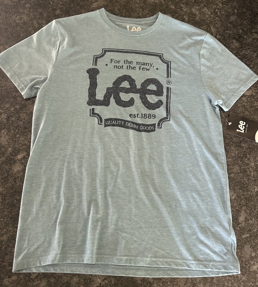 Lee T Shirt Men’s Logo Denim Jeans Large L Blue -NWT New