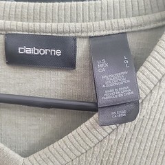 Lot of 2 Claiborne Ribbed Textured V-Neck T-Shirts | Both Size Men’s Large