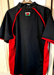 Wales Rugby Shirt Mens Small (measurements inc) Black Cymru Welsh