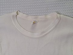 Vintage 1970s 1980s Medallion White Cotton Blend Thermal Shirt Size XL USA