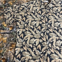Pierre Cardin Leaf Design Large Shirt.
