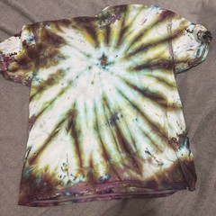 Gildan Tie Dye T-Shirt 2XL Green Brown Spiral Graphic Cotton Tee Boho Festival