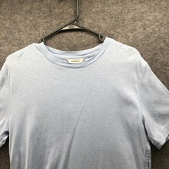 Banana Republic Luxe Touch T-Shirt Mens Small Light Blue Short Sleeve Crewneck