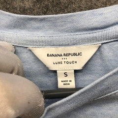 Banana Republic Luxe Touch T-Shirt Mens Small Light Blue Short Sleeve Crewneck